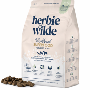 Plant-based superfood for adult dogs